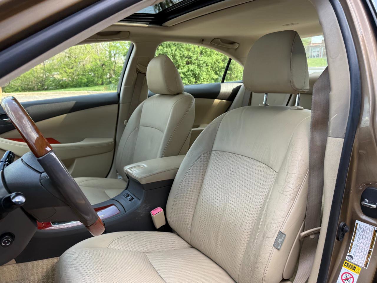 Used 2007 Lexus ES 350 w/ Luxury Pkg & Navigation FWD image 12