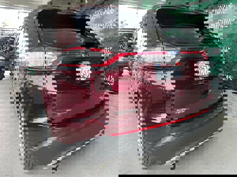 Used 2018 Ford Edge SEL w/ Equipment Group 201A image 7