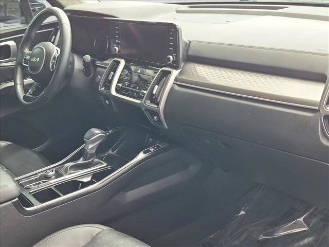 Used 2023 Kia Sorento S FWD image 22