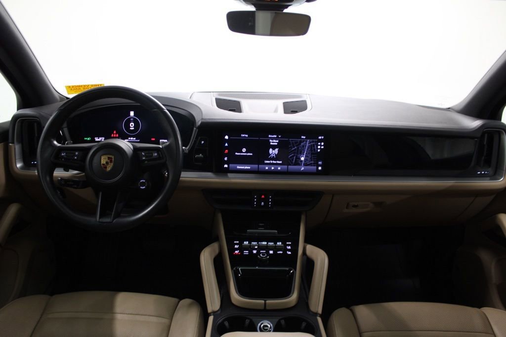 Certified 2024 Porsche Cayenne image 28