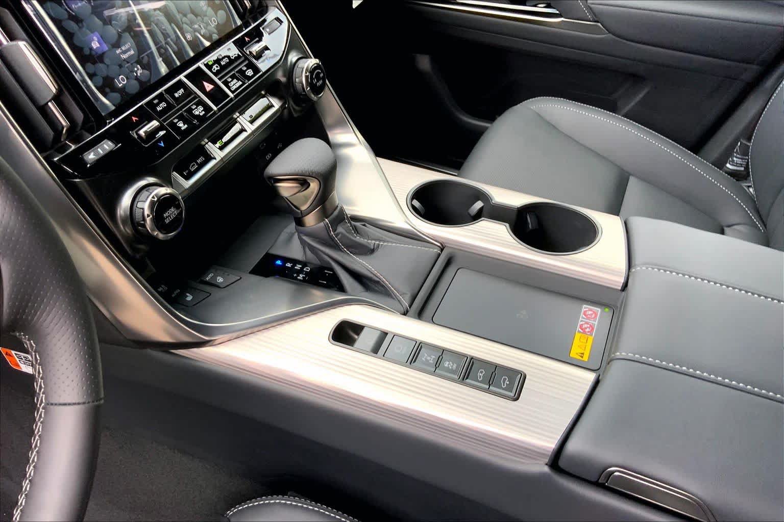 New 2026 Lexus LX 600 F Sport AWD/4WD image 7