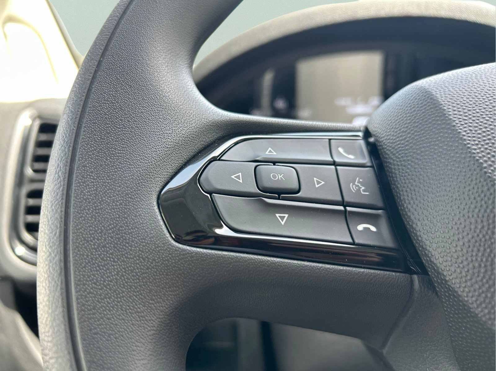 New 2026 RAM ProMaster 2500 w/ Convenience Group FWD image 13