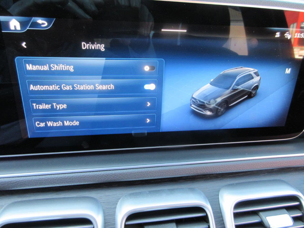 Used 2025 Mercedes-Benz GLE 580 4MATIC image 60