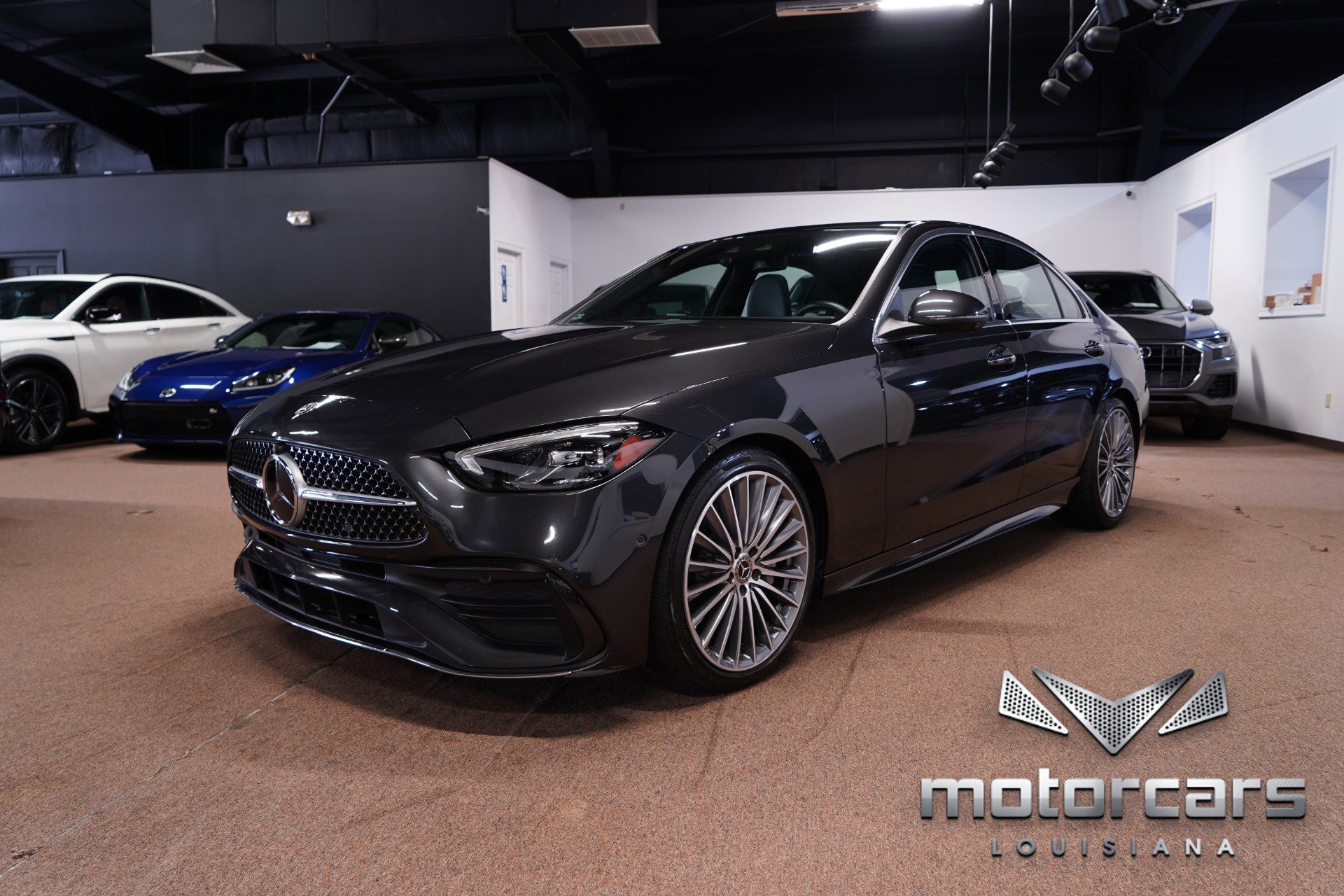 Used 2022 Mercedes-Benz C 300 4MATIC Sedan w/ Pinnacle Trim Package image 3