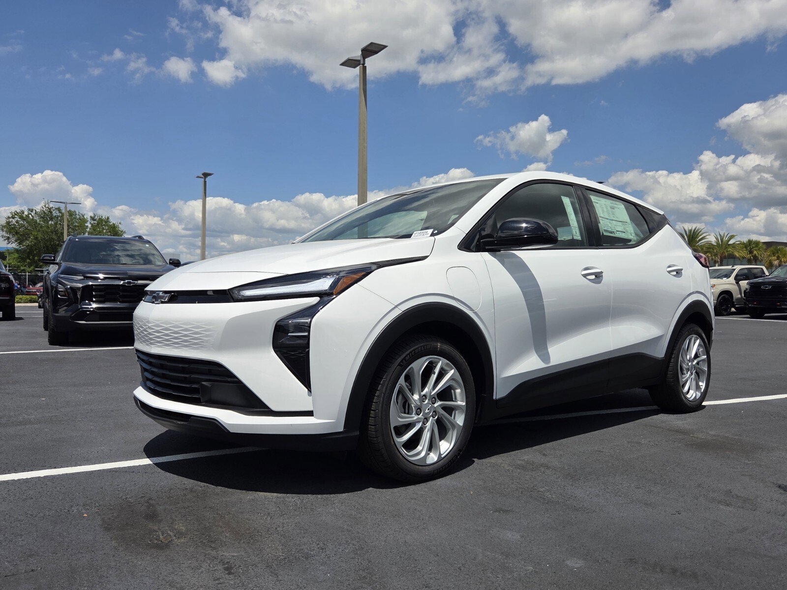 New 2027 Chevrolet Bolt LT w/ Comfort Package FWD image 2