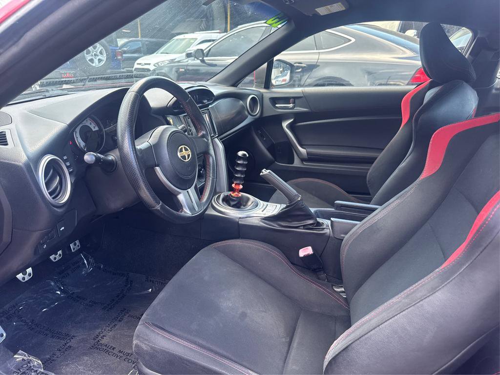 Used 2013 Scion FR-S image 8