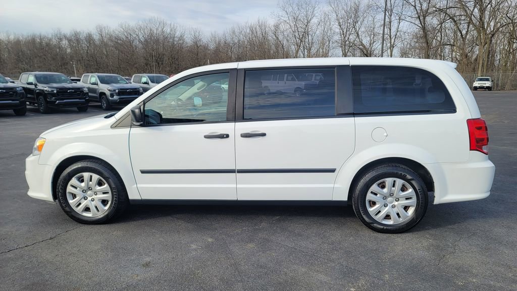 Used 2016 Dodge Grand Caravan American Value Package image 7