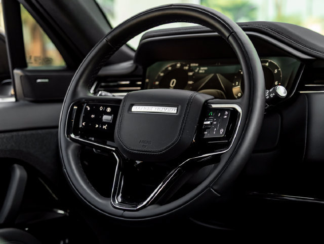 Certified 2025 Land Rover Range Rover Sport Dynamic SE AWD/4WD image 19