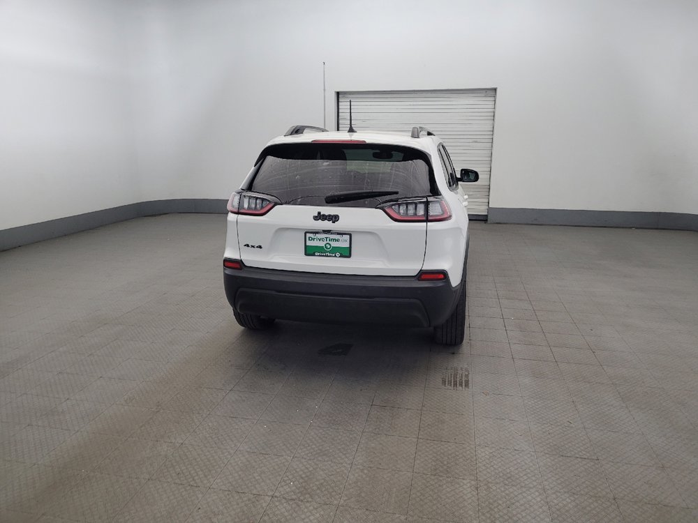 Used 2023 Jeep Cherokee Altitude Lux w/ Mopar Interior Package AWD/4WD image 7