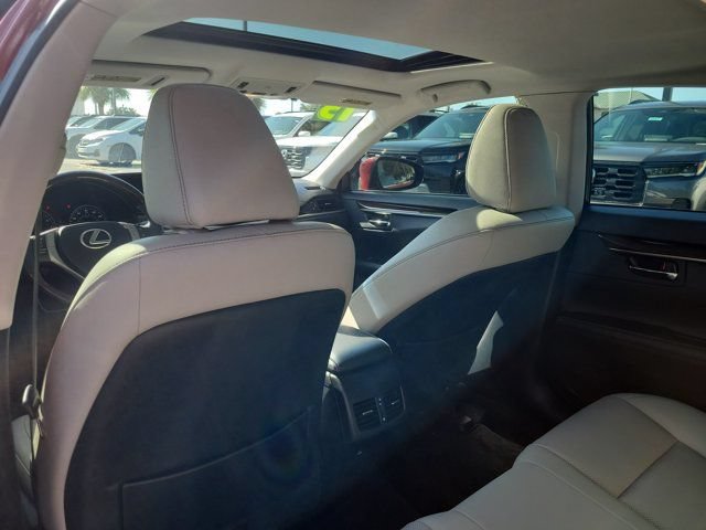 Used 2015 Lexus ES 350 w/ Premium Package FWD image 14
