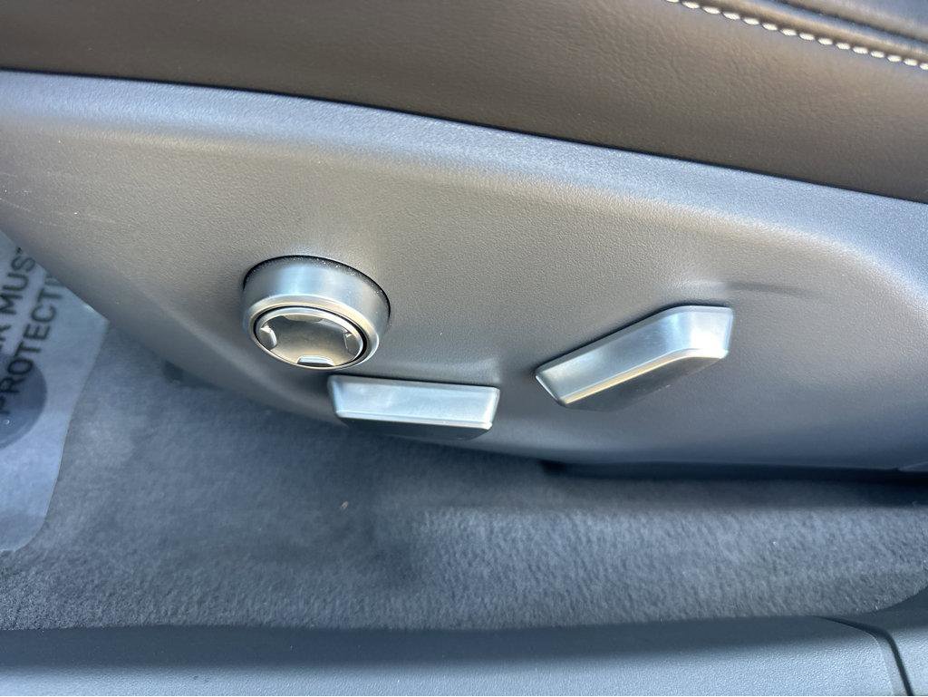 Used 2024 Lucid Air Touring image 31