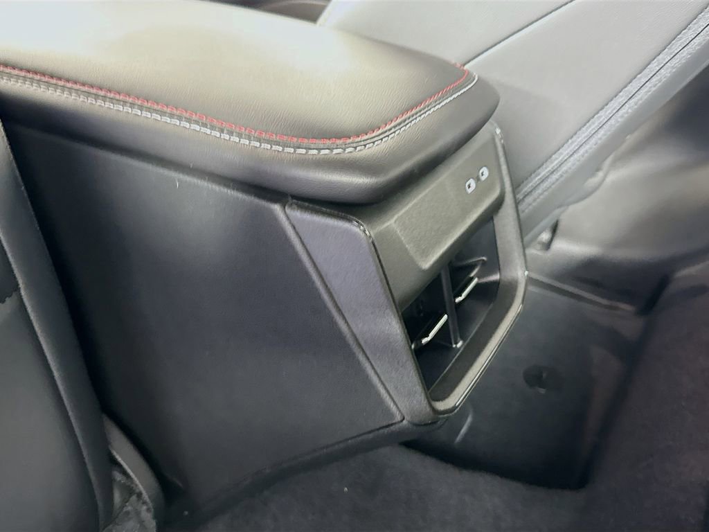 Used 2025 Dodge Charger R/T w/ Quick Order Package 25M R/T image 27