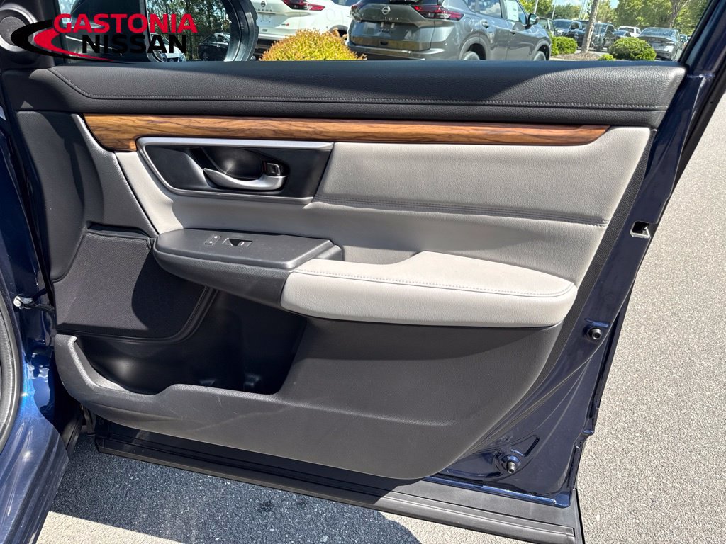 Used 2022 Honda CR-V Touring image 41