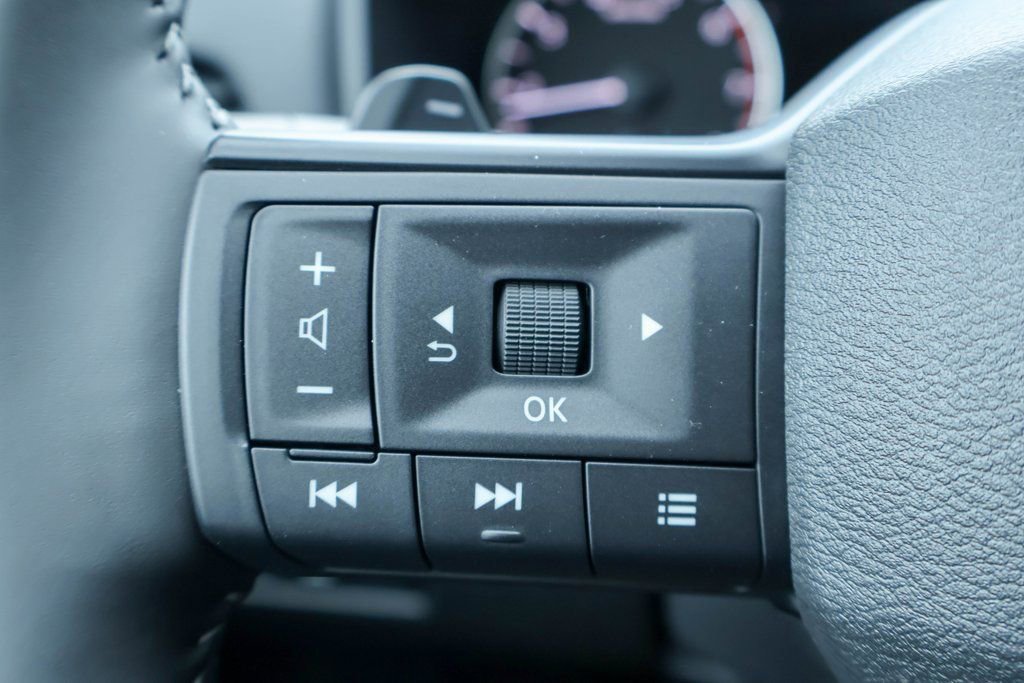 New 2026 Nissan Rogue SV image 10