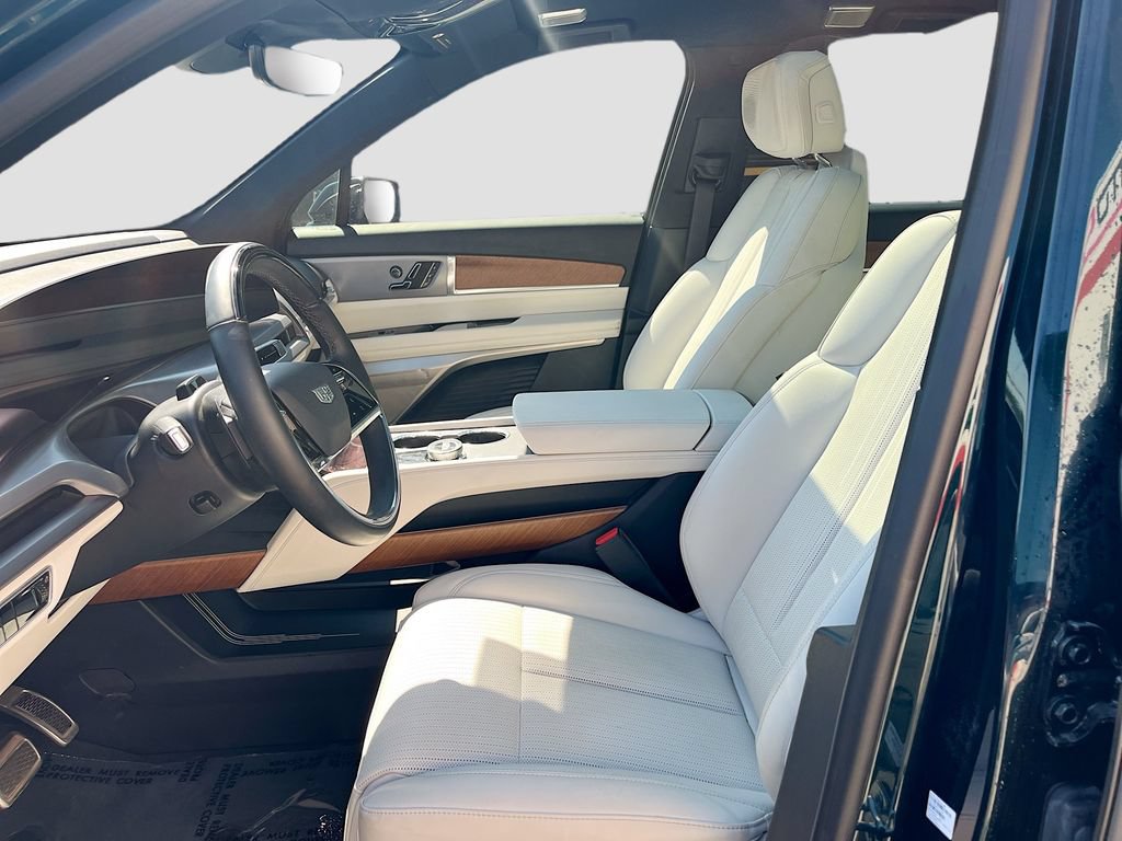 Used 2026 Cadillac Vistiq Luxury AWD/4WD image 22