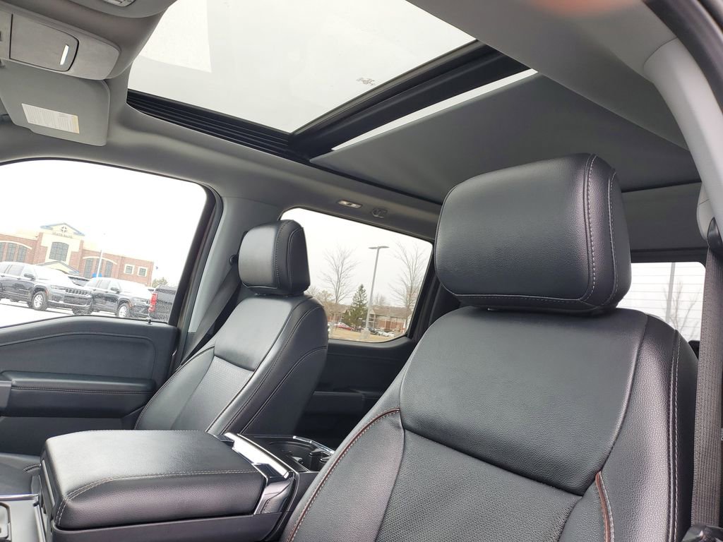 Used 2022 Ford F150 Lariat w/ Equipment Group 502A High image 21