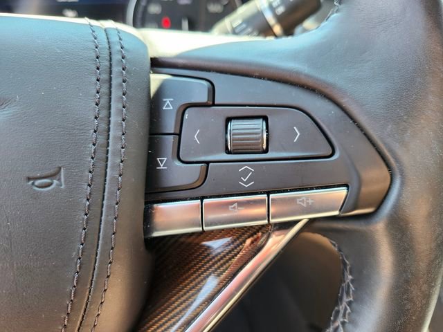 Used 2022 Cadillac XT6 Premium Luxury w/ Platinum Package image 32