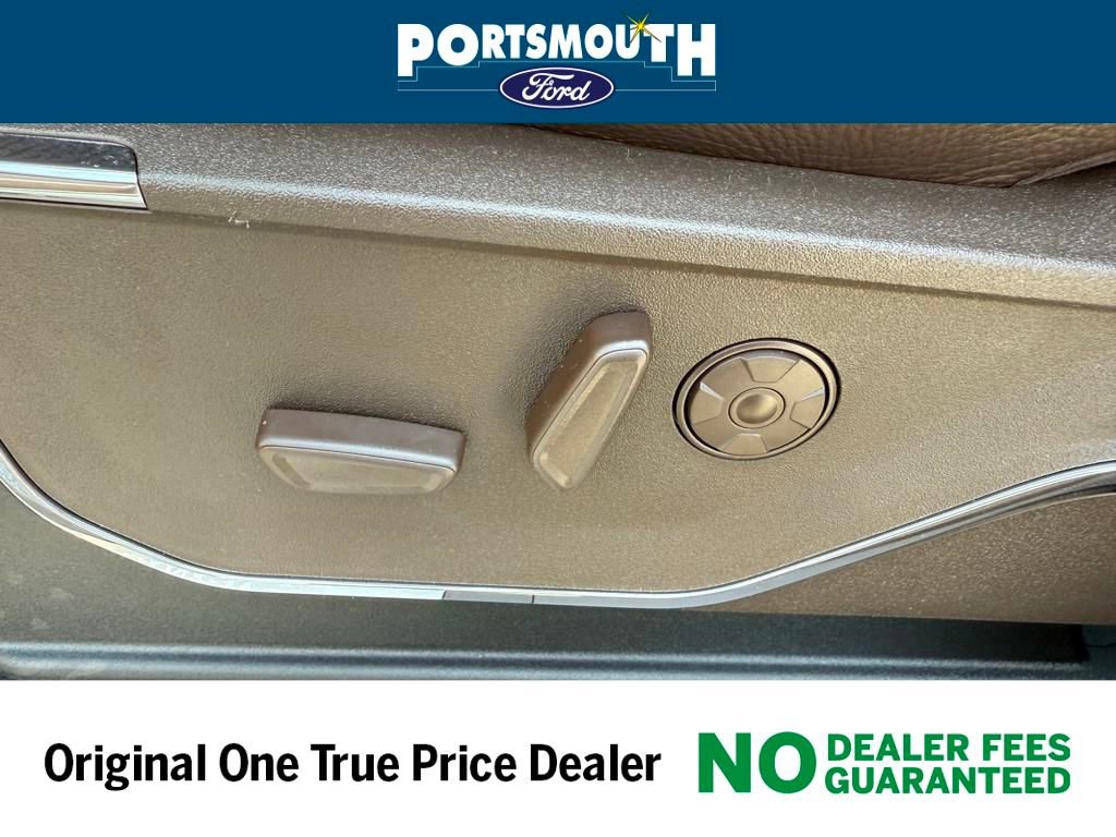 New 2025 Ford F350 King Ranch w/ Chrome Package image 26