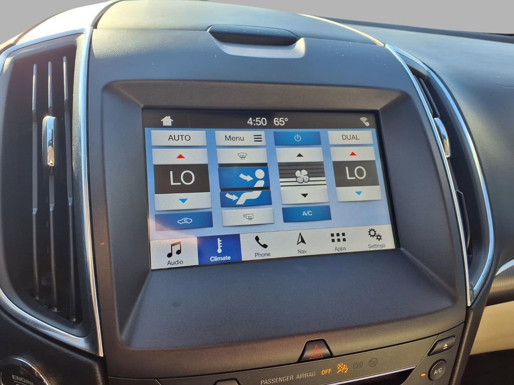 Used 2019 Ford Edge Titanium w/ Equipment Group 301A image 6