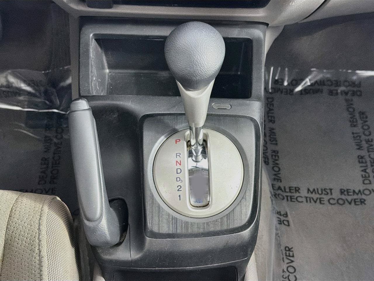 Used 2010 Honda Civic DX-VP image 16