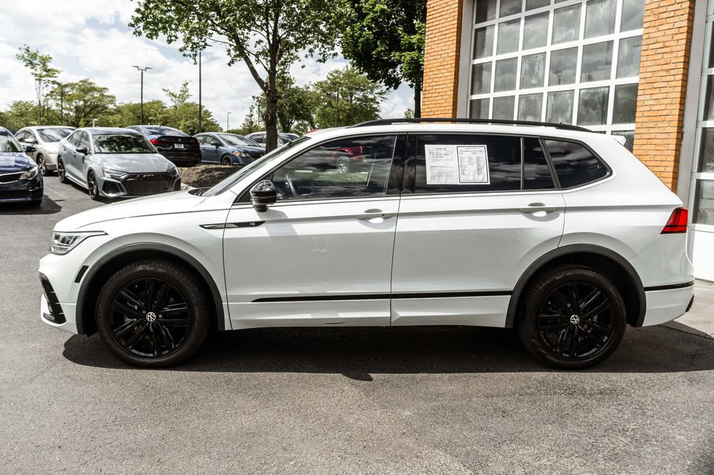 Used 2022 Volkswagen Tiguan SE R-Line AWD/4WD image 40