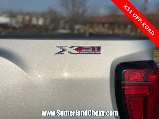 Used 2022 GMC Sierra 2500 SLE w/ X31 Off-Road Package AWD/4WD image 15