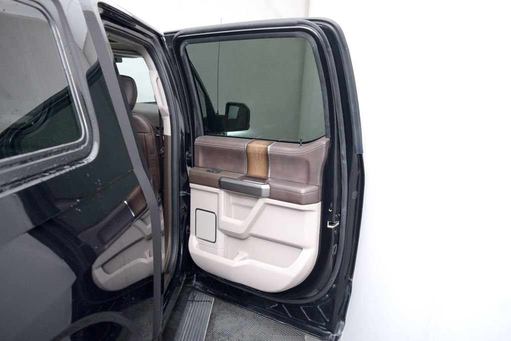 Used 2020 Ford F150 Limited w/ Trailer Tow Package image 13