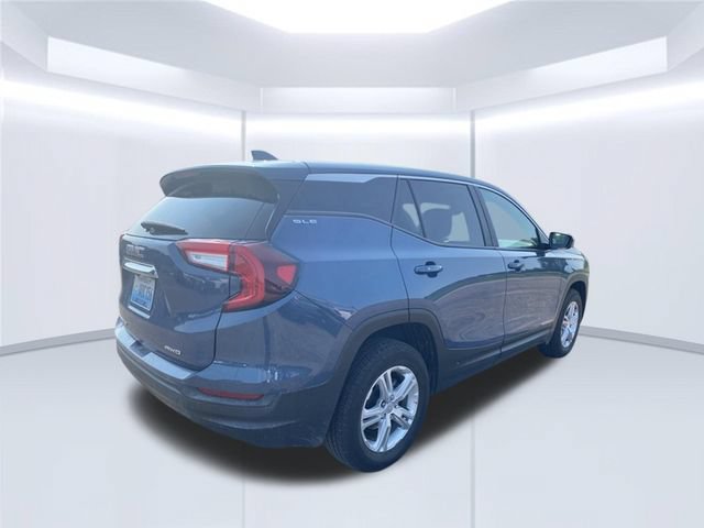 Used 2024 GMC Terrain SLE AWD/4WD image 6