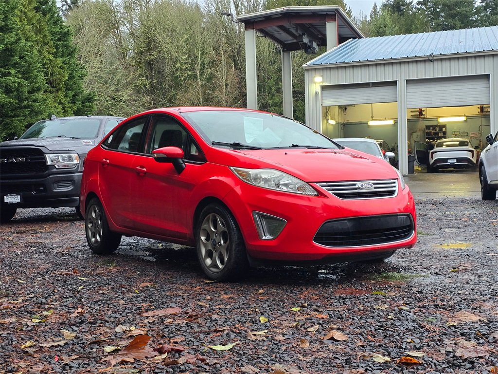 Used 2012 Ford Fiesta SEL image 1