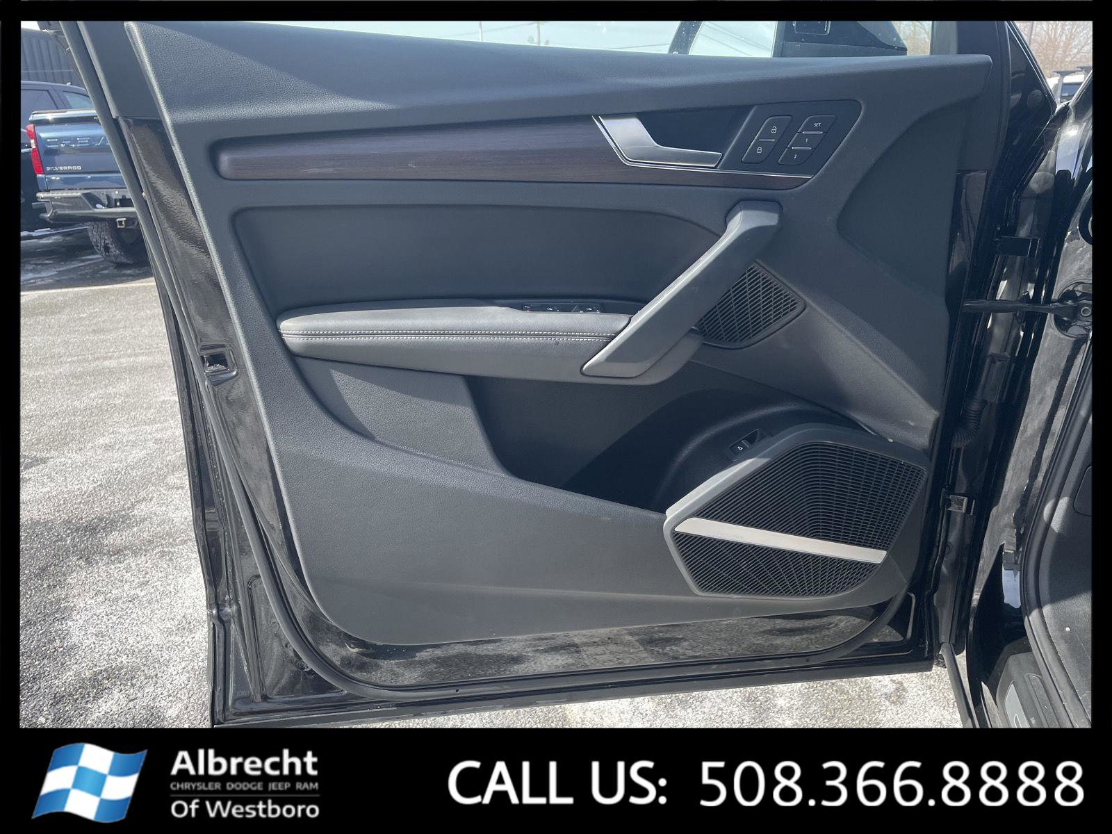 Used 2022 Audi Q5 2.0T Prestige image 11