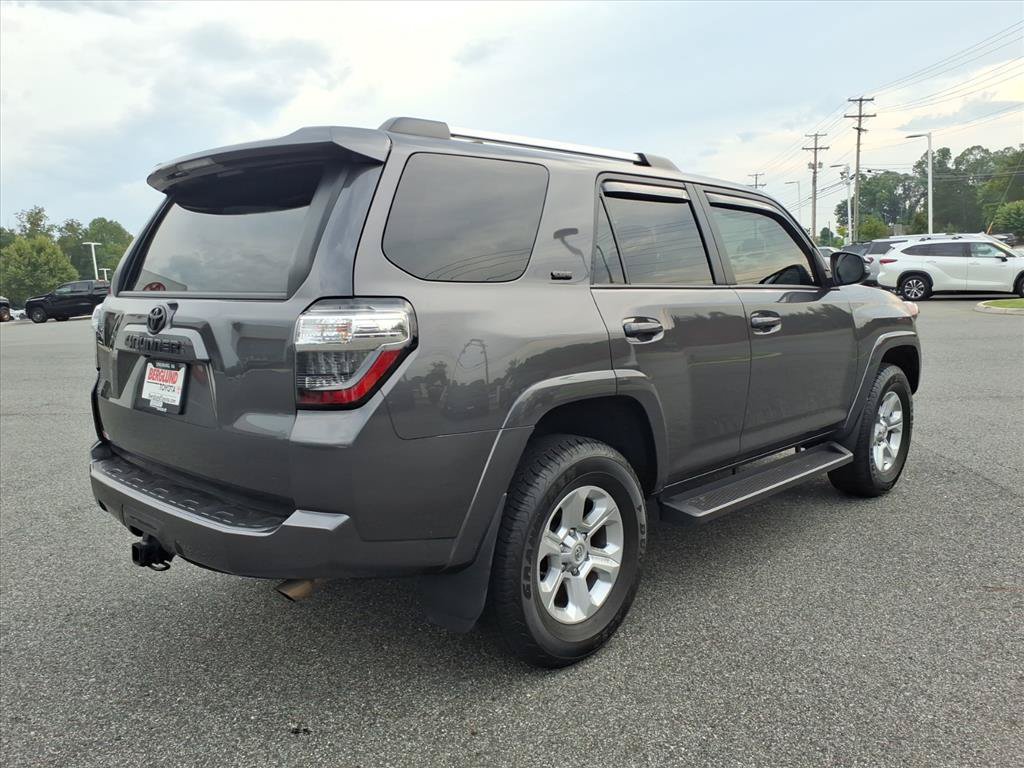 Used 2023 Toyota 4Runner SR5 Premium w/ Moonroof Package AWD/4WD image 4