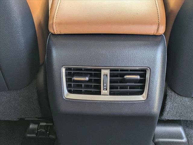 Used 2021 Lexus RX 350L Premium w/ Premium Package AWD/4WD image 18