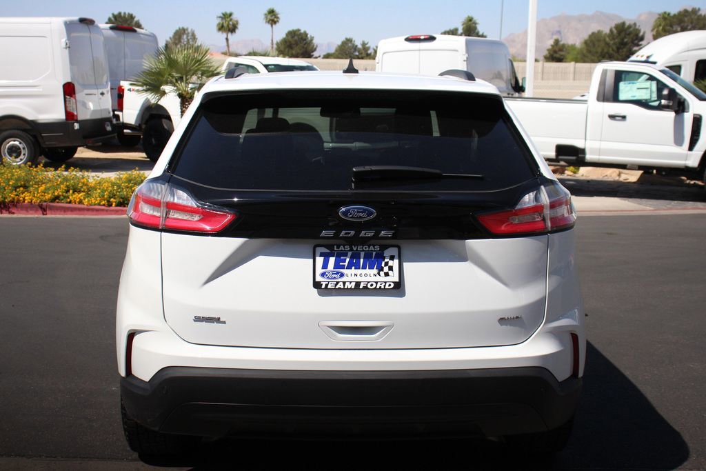 Certified 2024 Ford Edge SEL w/ Sport Appearance Package AWD/4WD image 7