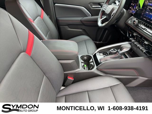 Used 2025 Chevrolet Colorado Z71 w/ Technology Package image 25