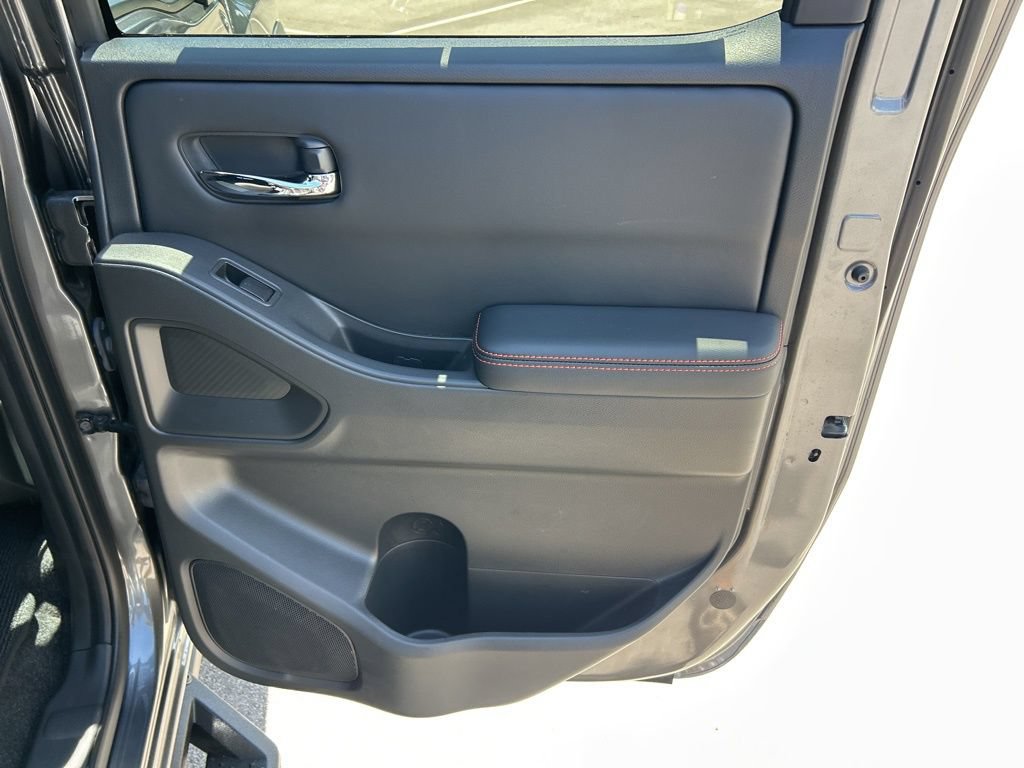 Certified 2025 Nissan Frontier PRO-4X AWD/4WD image 49