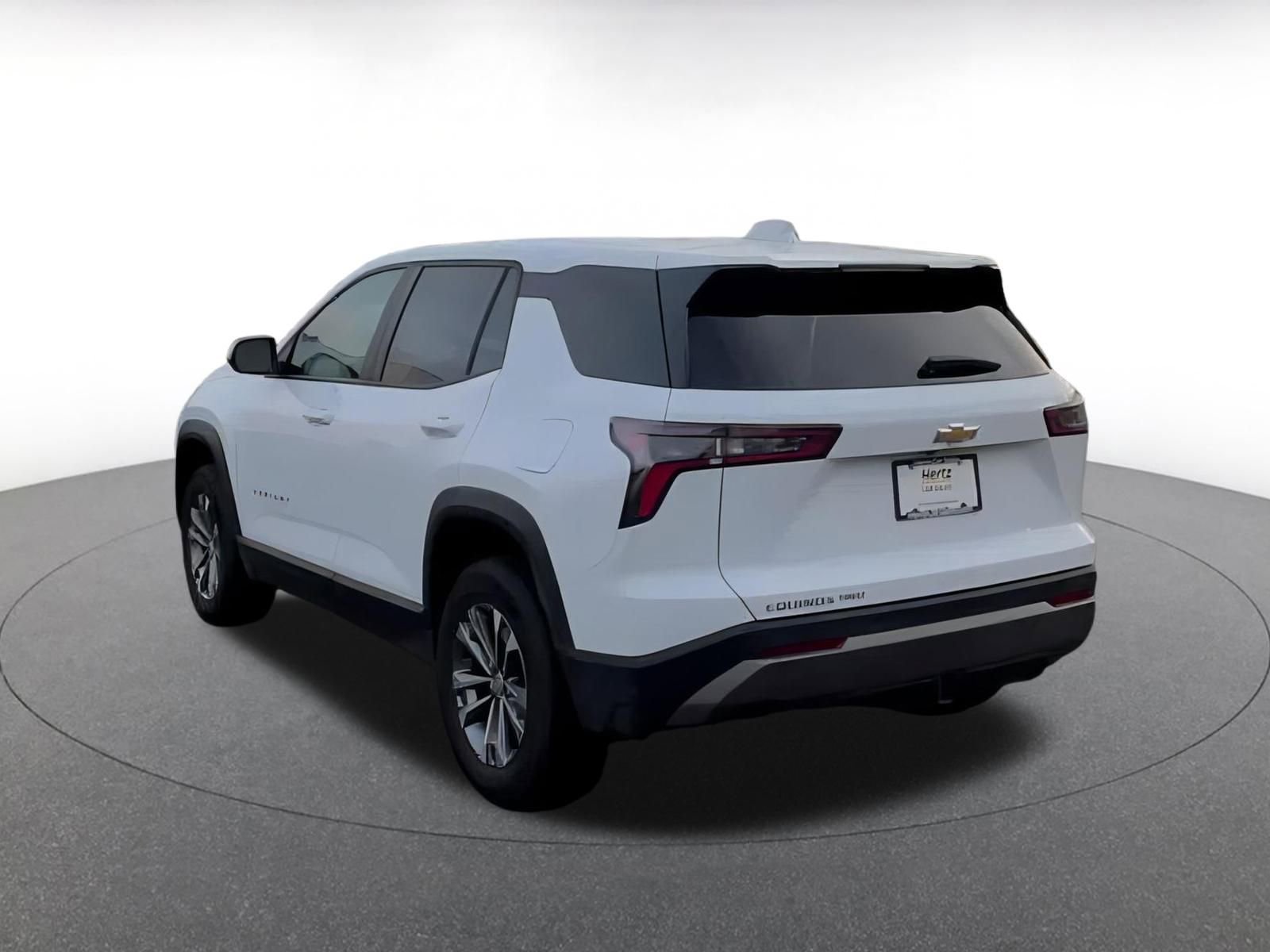 Used 2025 Chevrolet Equinox LT image 11