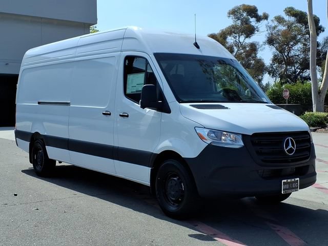 New 2026 Mercedes-Benz Sprinter 2500 image 18