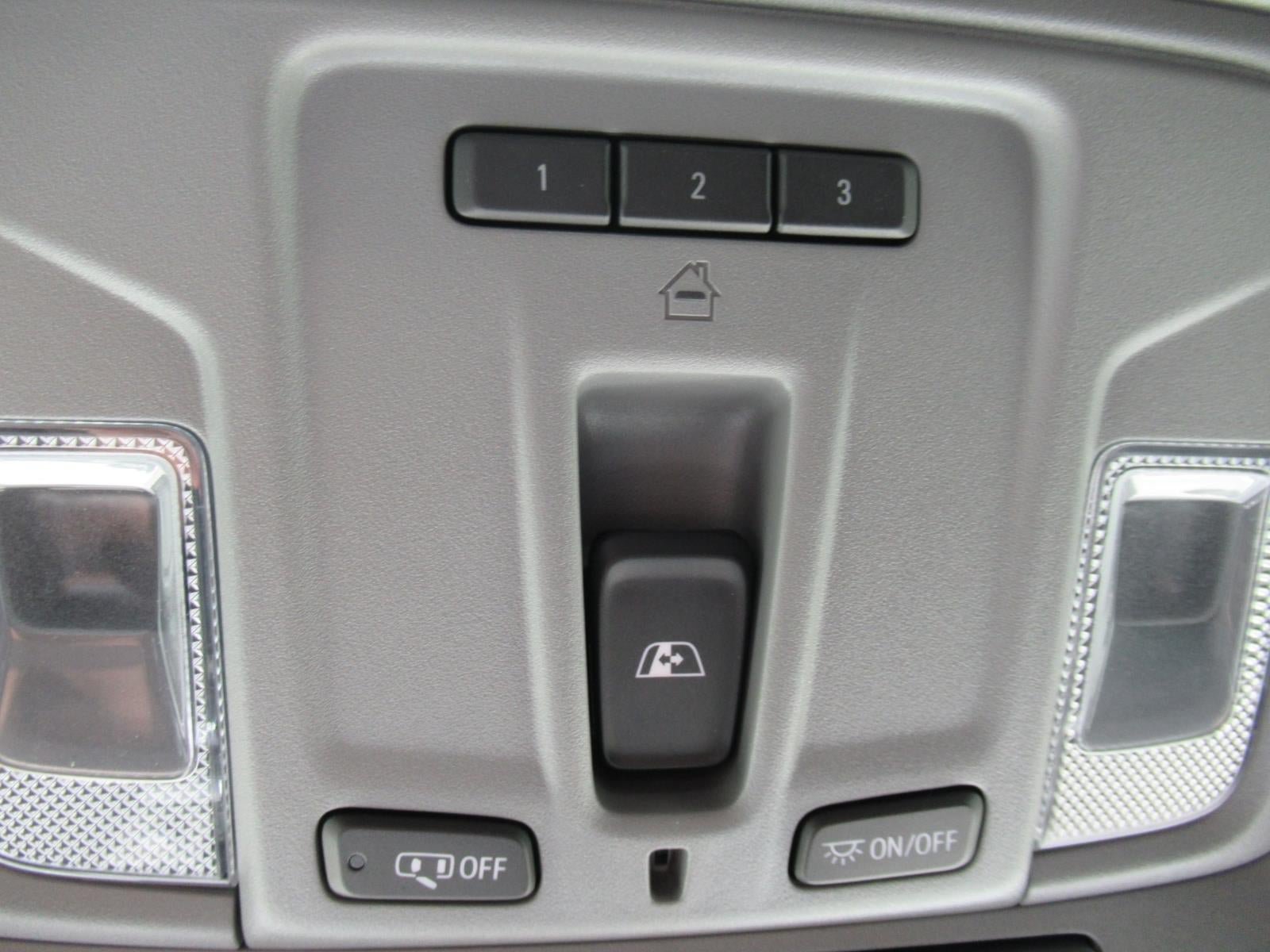 Used 2025 GMC Sierra 1500 Elevation w/ Elevation Premium Package AWD/4WD image 28