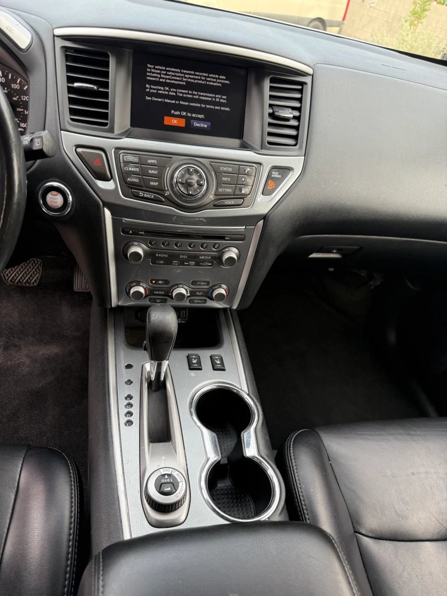 Used 2019 Nissan Pathfinder SL AWD/4WD image 13