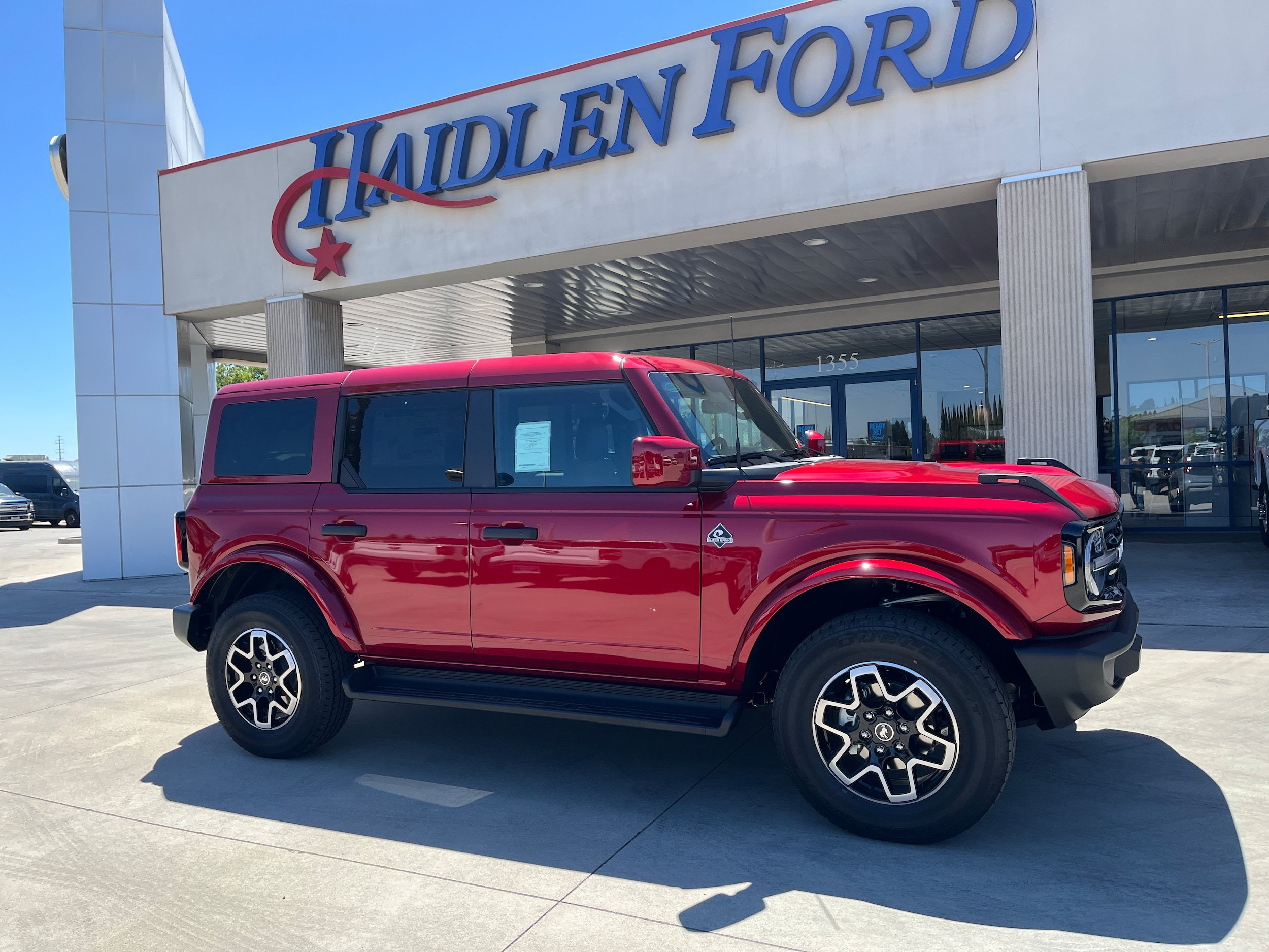 New 2026 Ford Bronco Outer Banks