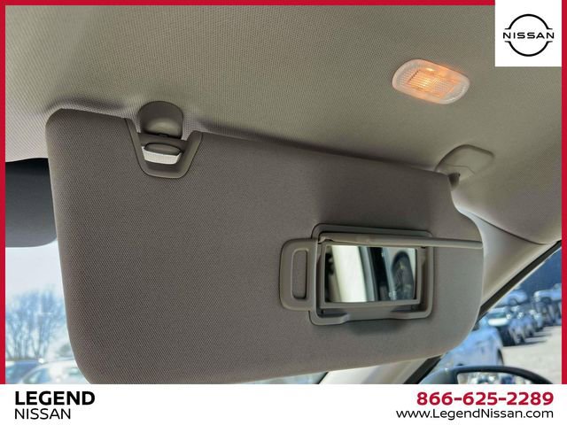 Used 2023 Nissan Pathfinder SL image 32