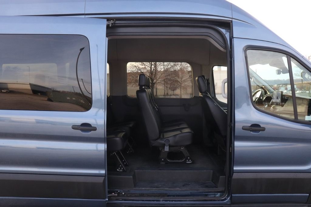 Used 2025 Ford Transit 350 XL image 6