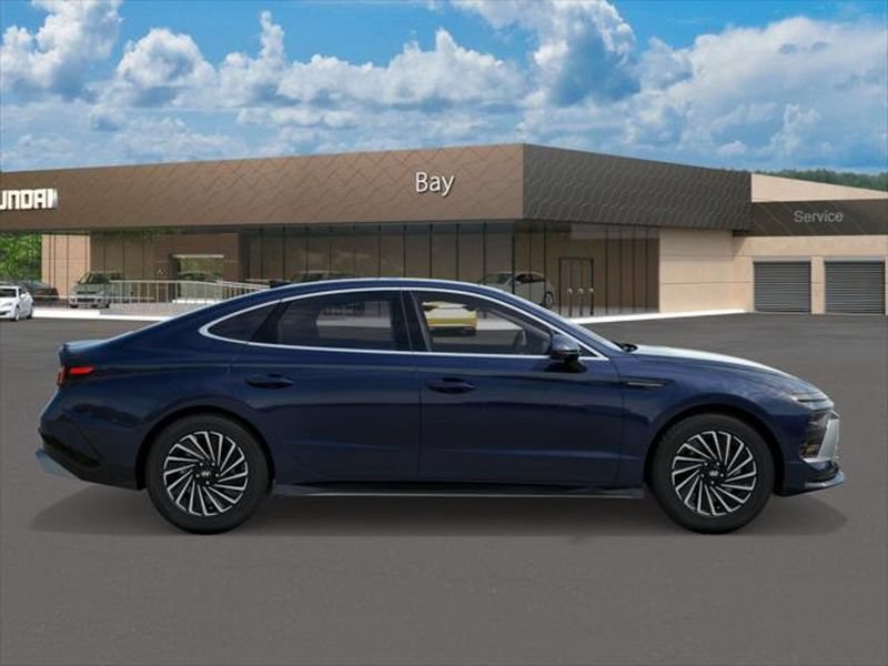 New 2026 Hyundai Sonata Limited FWD image 7