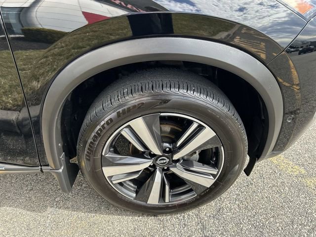 Used 2023 Nissan Rogue Platinum AWD/4WD image 13