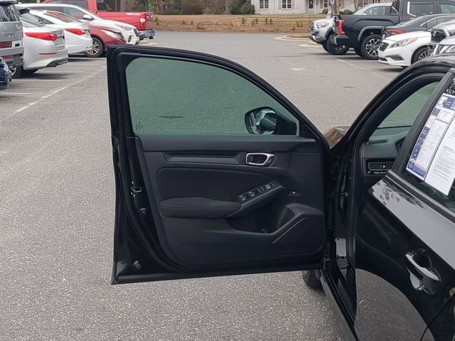 Used 2025 Honda Civic Sport image 15