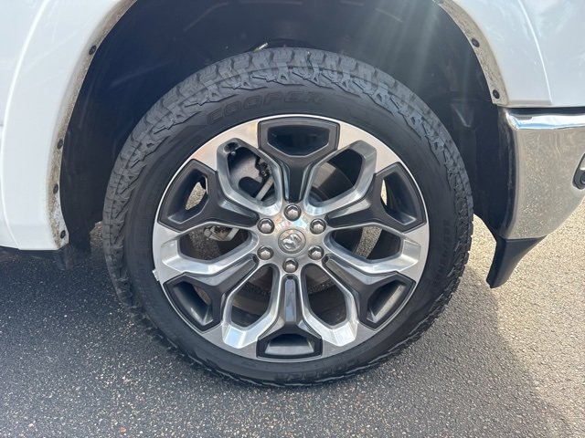 Used 2023 RAM 1500 Limited image 12