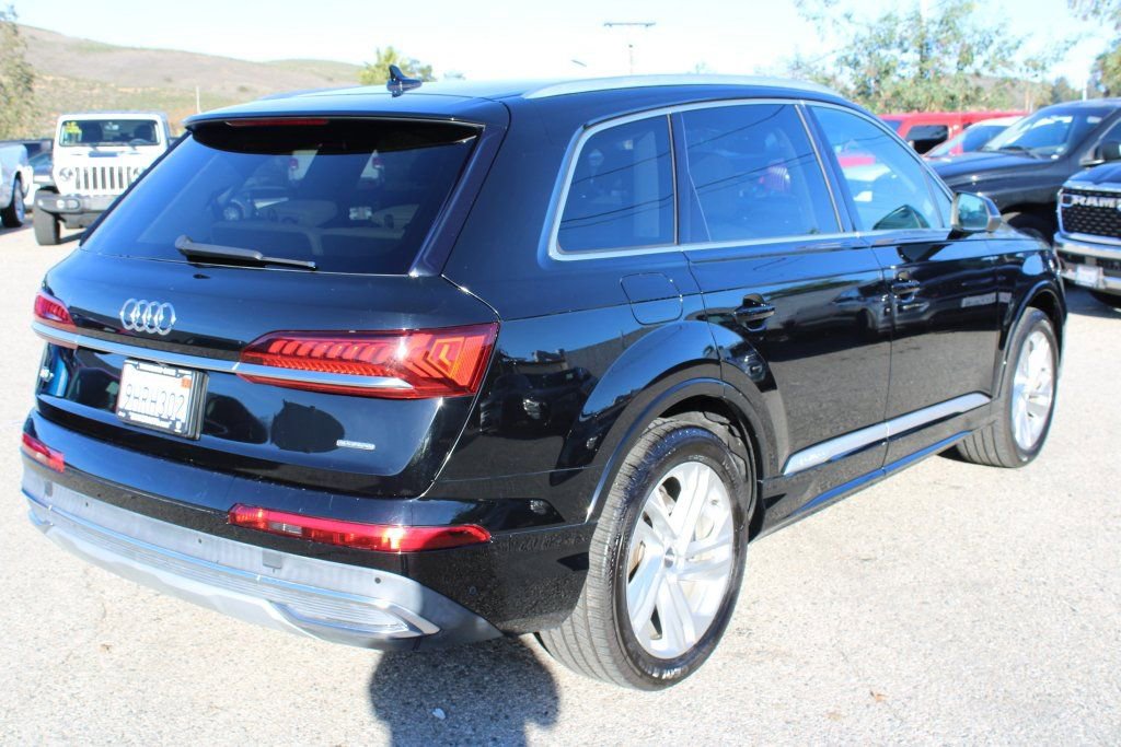 Used 2020 Audi Q7 3.0T Premium Plus image 4