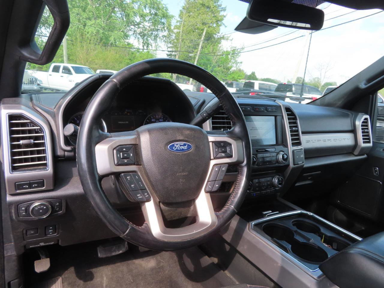 Used 2018 Ford F450 Platinum w/ Platinum Ultimate Package AWD/4WD image 23