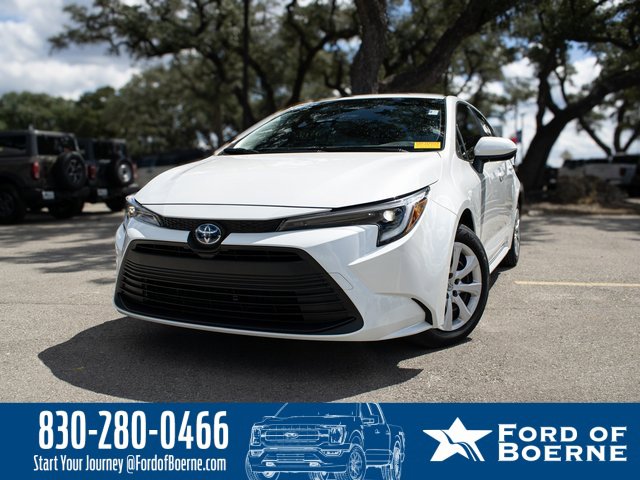 Used 2024 Toyota Corolla LE