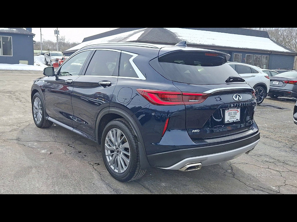 Used 2025 INFINITI QX50 Luxe image 3